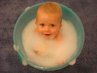 BATHING AND CLEANLINESS DURING INFANCY AND CHILDHOOD