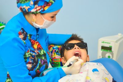 los angeles dental implant