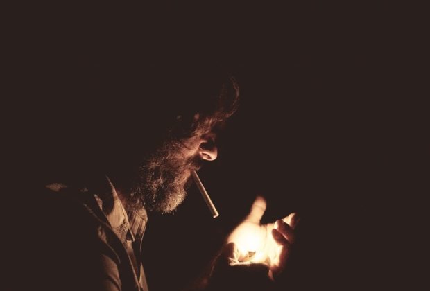 4 Tips for Lighting a Cigar