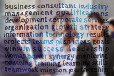 Making Money with Articles Using the Yahoo Search Marketing Tools to Retrieve Free Keywords